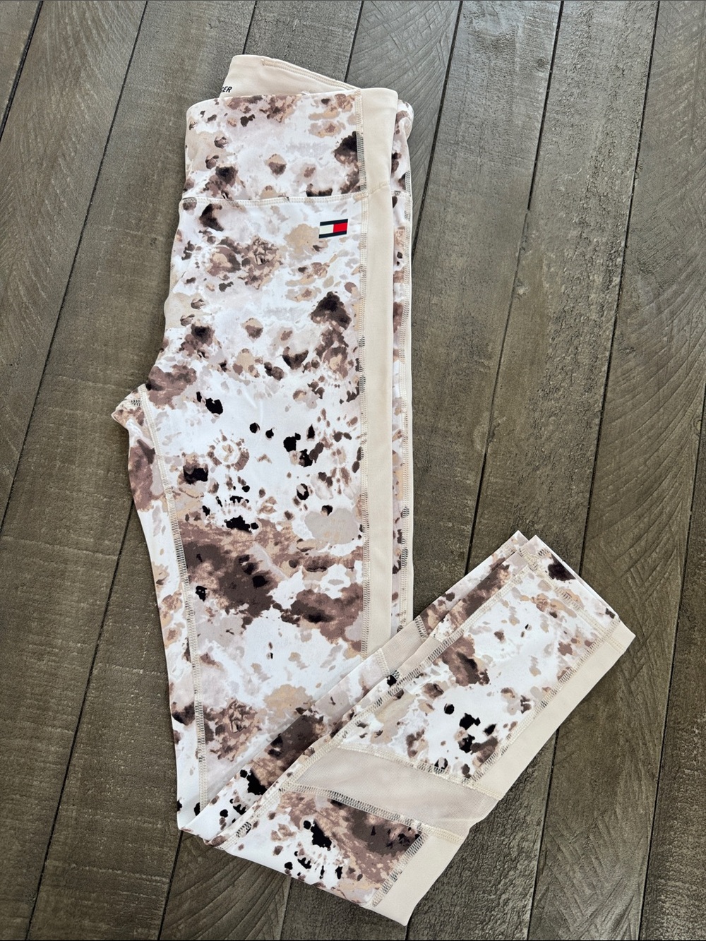 Tommy Hilfiger Beige and Brown Printed Leggings